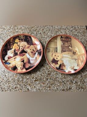 Set of 2 Little Bear Collection Decorative Bear Plates